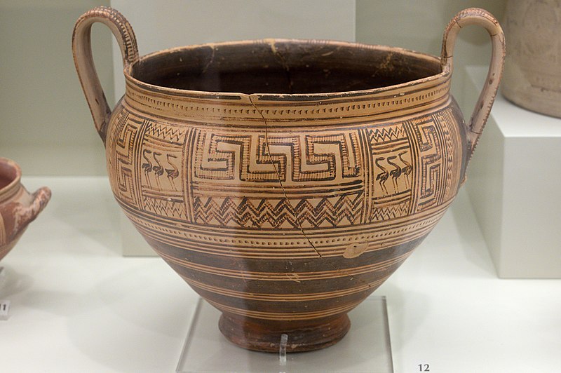 Kantharos from the Late Geometric Period - Source Zde found in Wikimedia Commons