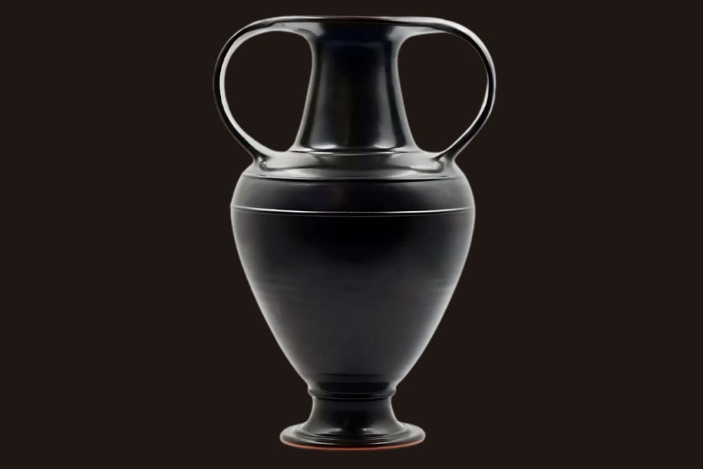 Nikosthenic amphora Greek vase in black gloss finish, reflecting ancient ceramic craftsmanship.