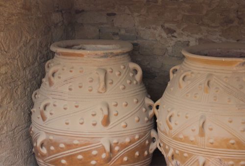 Exploring Minoan Pottery: History and Significance
