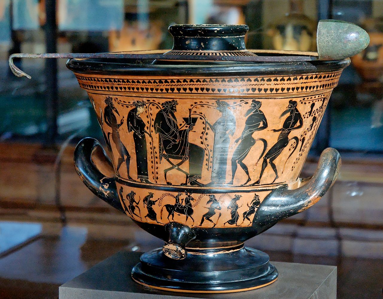 Psykter Info: How Ancient Greeks Cooled Their Wine