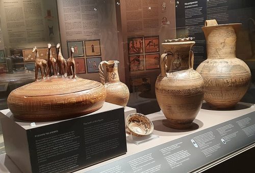 A Comprehensive Ancient Greek Pottery Timeline Guide