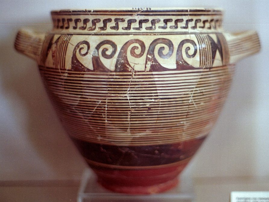 Early Protocorinthian krater (725–700 BC) in the Archaeological Museum of Ancient Corinth, Greece.