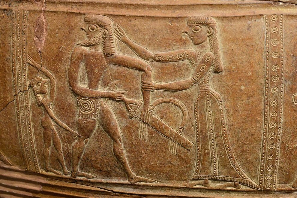 Mykonos relief pithos showing the capture of Troy and the Trojan Horse